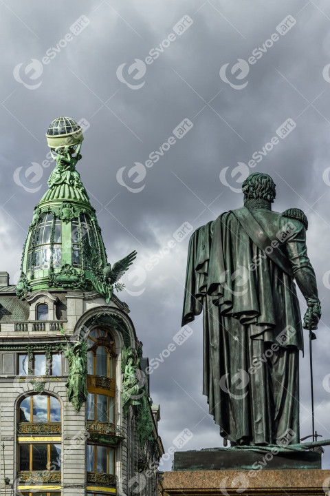 House Singer and Kutuzov monument in St. Petersburg