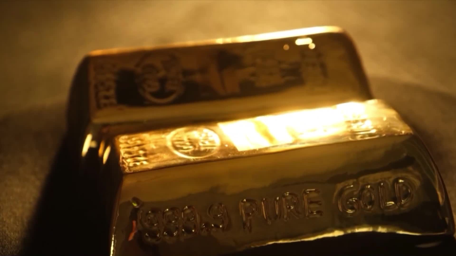 Bank gold bars